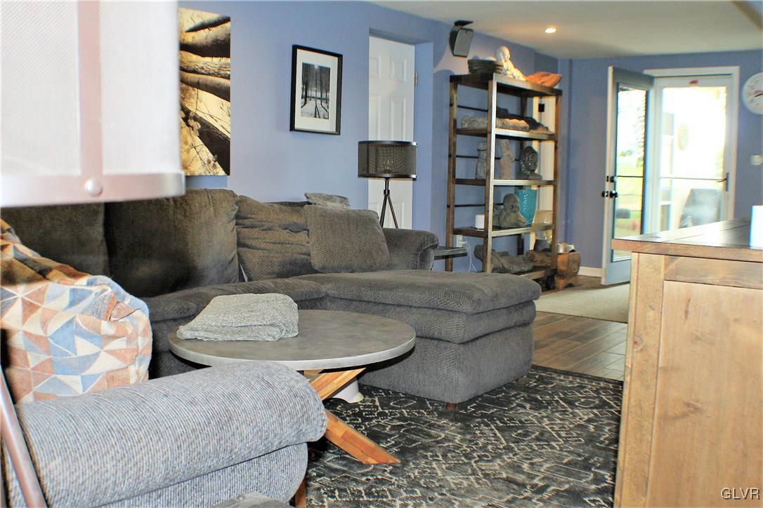 2569 Woods Edge Road Bath, PA 18014 - Photo 28 of 36 Gallery Image 28