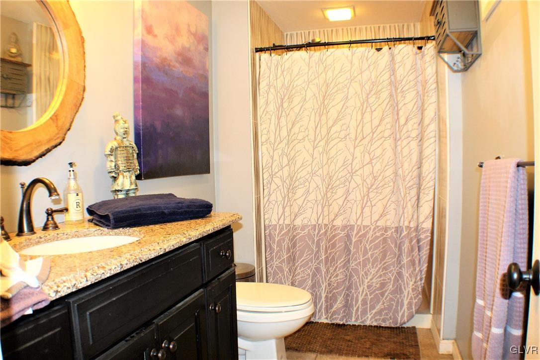 2569 Woods Edge Road Bath, PA 18014 - Photo 31 of 36 Gallery Image 31