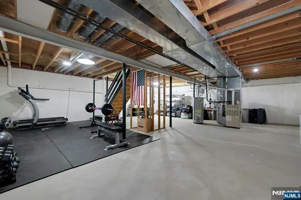 $650,000 | 48 Glen Eagles Road, Washington, NJ 07882