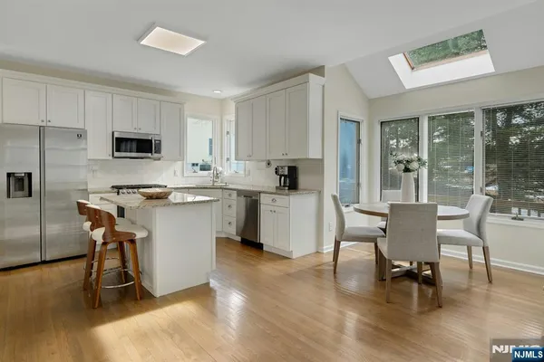 $650,000 | 48 Glen Eagles Road, Washington, NJ 07882