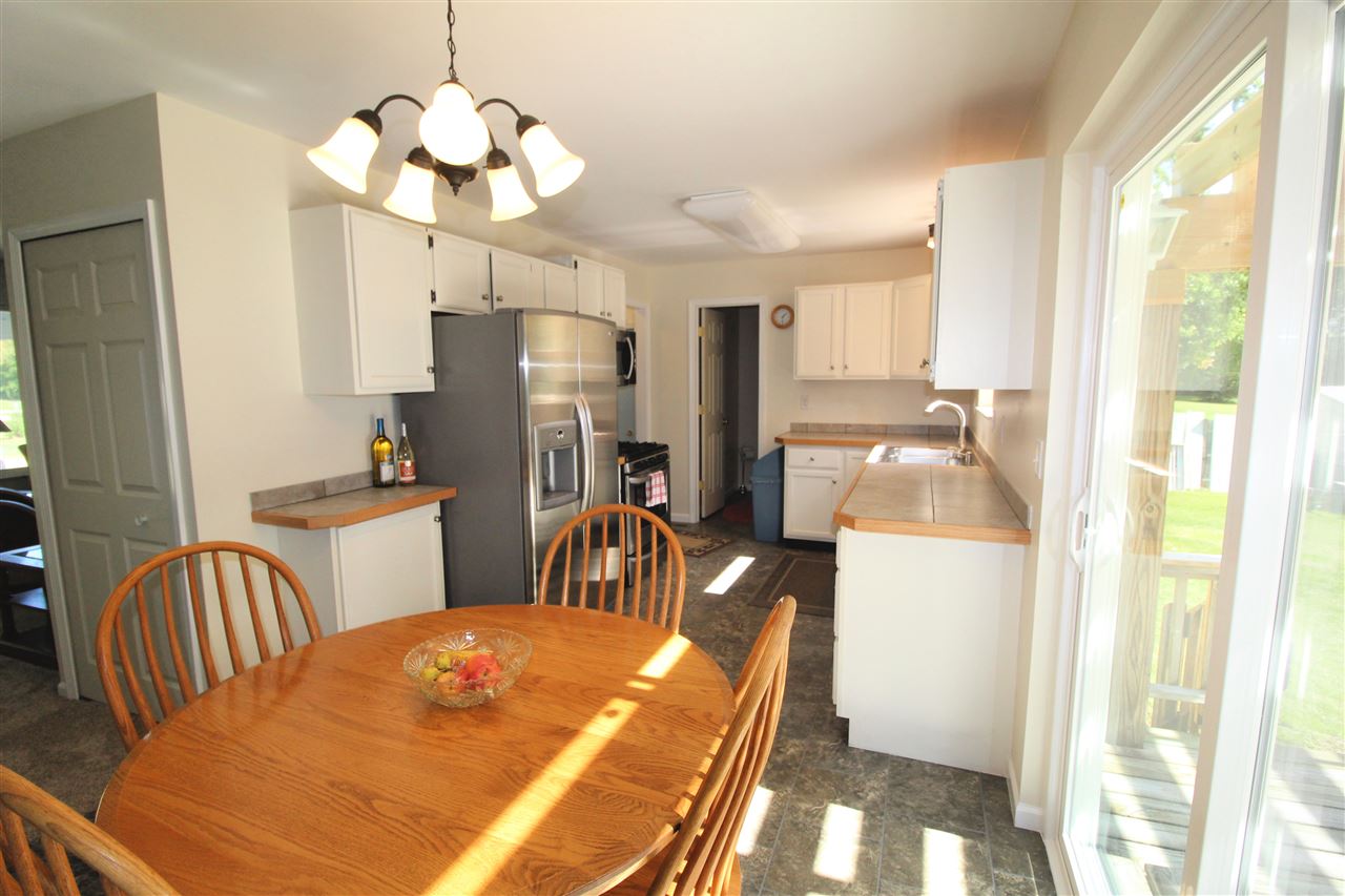 9479 McAfee Road Montrose, MI 48457 - Photo 8 of 24 31395634-7.JPG