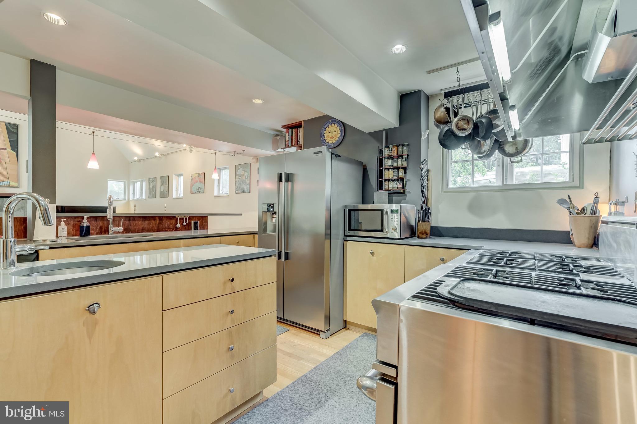 4602 Roland Avenue Baltimore, MD 21210 - Photo 29 of 90