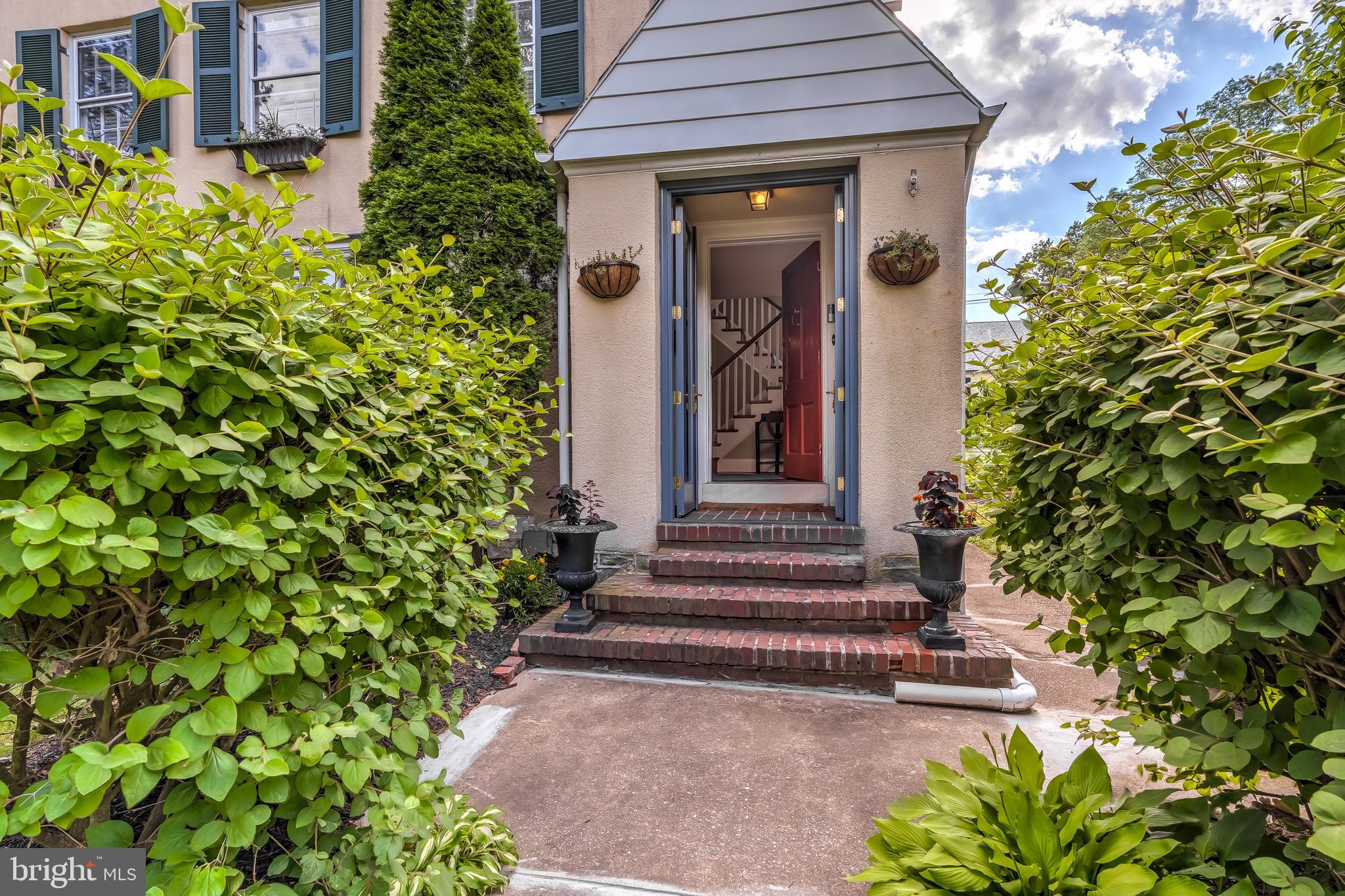 4602 Roland Avenue Baltimore, MD 21210 - Photo 10 of 90