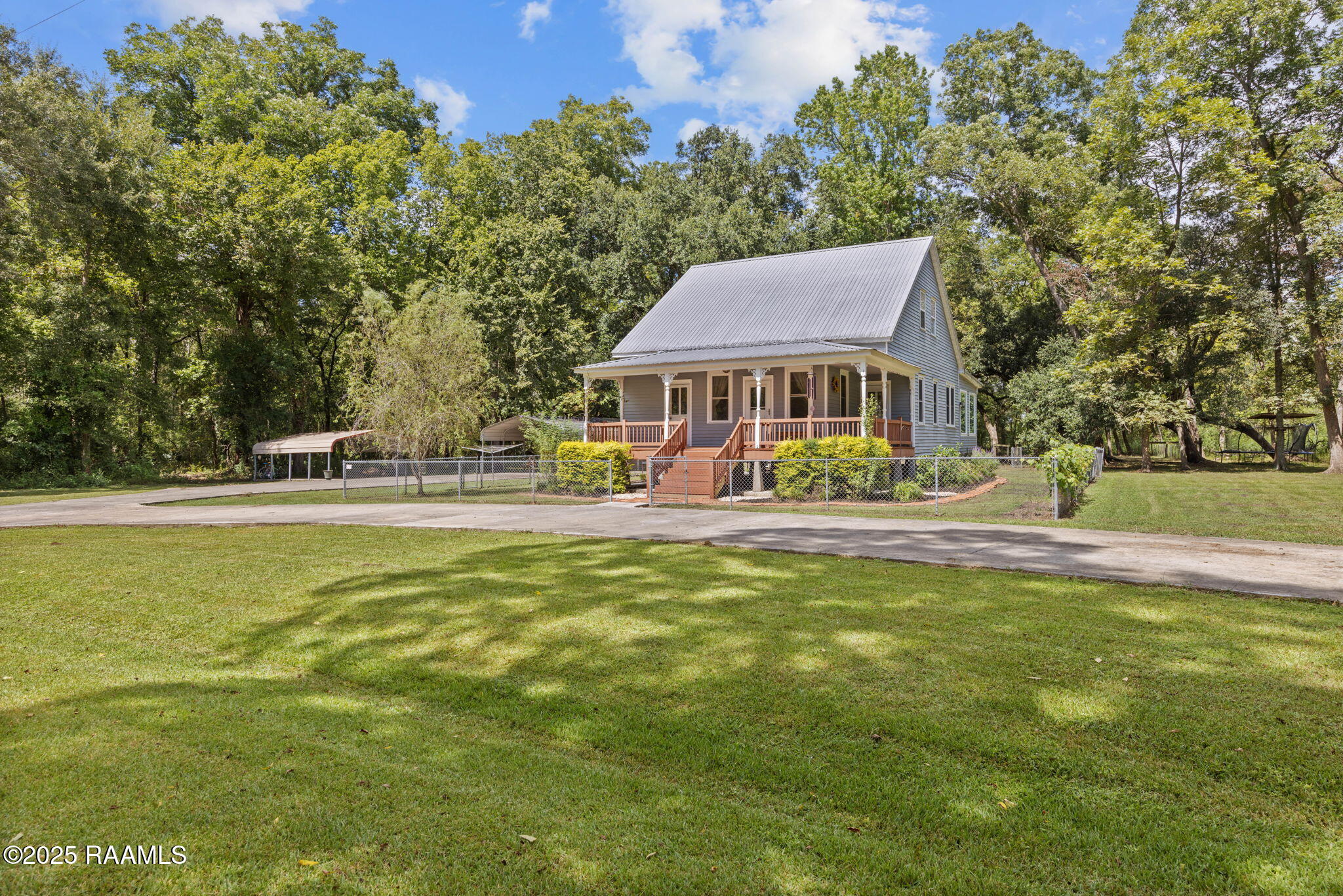 1020 Fournet Road St. Martinville, LA 70582 - Photo 2 of 40 3-web-or-mls-1020 Fournet Rd-3