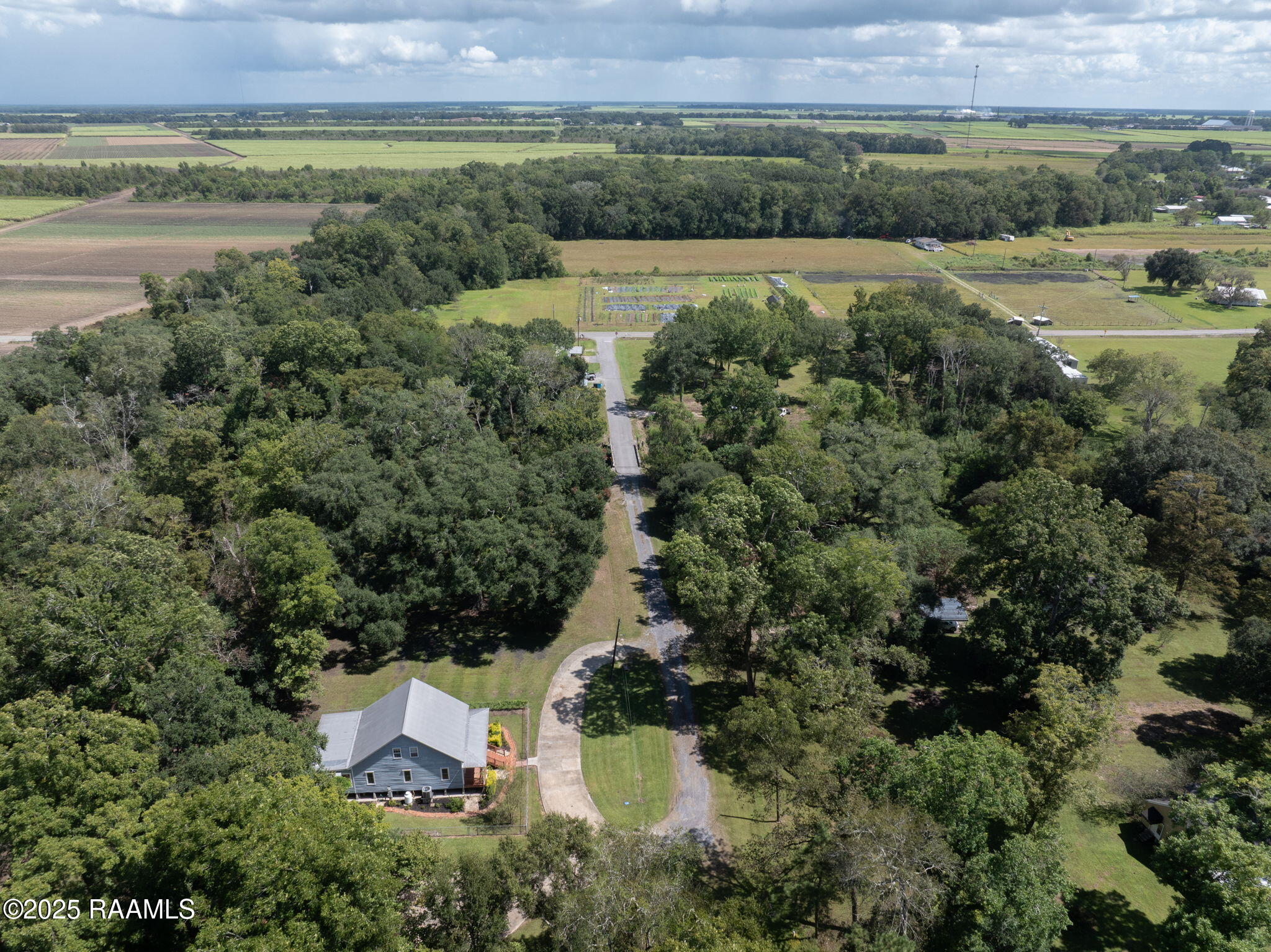 1020 Fournet Road St. Martinville, LA 70582 - Photo 4 of 40 45-web-or-mls-DJI_20250924015231_0184_D
