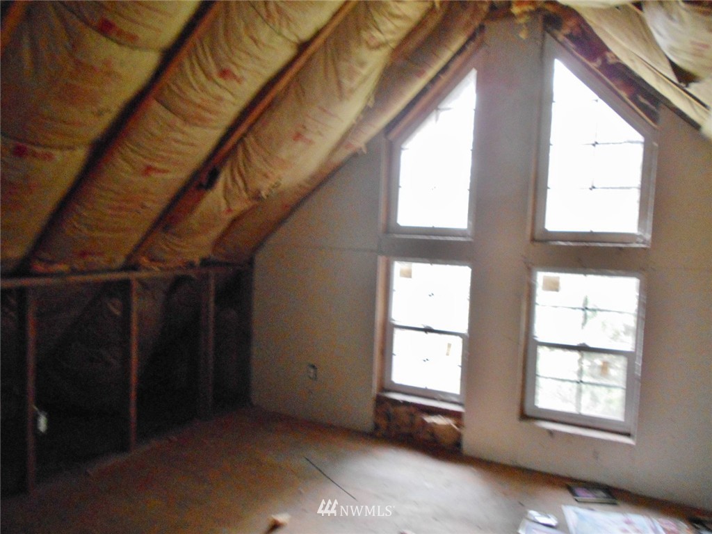 761 Rhododendron Lane Brinnon, WA 98320 - Photo 20 of 21 Gallery Image 20