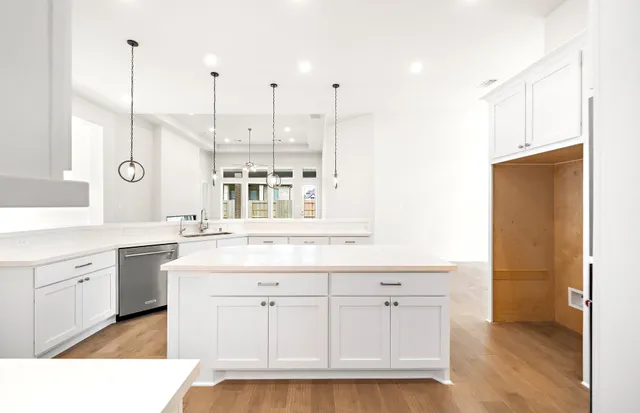 $574,900 | 15129 Wedge Tail Way, Magnolia, TX 77354