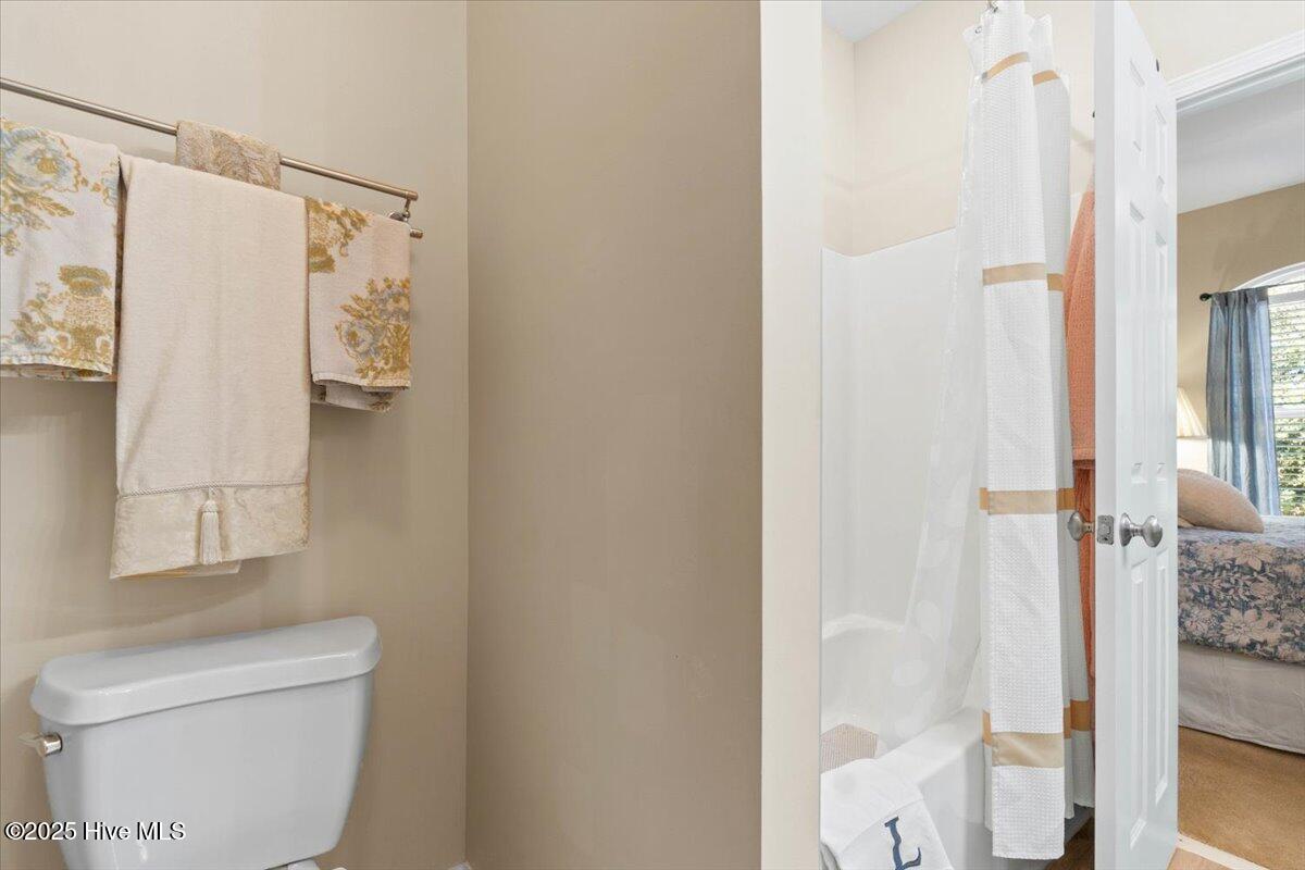 7650 Front Street, Unit 3 Sunset Beach, NC 28468 - Photo 20 of 37 Updated Primary Bath