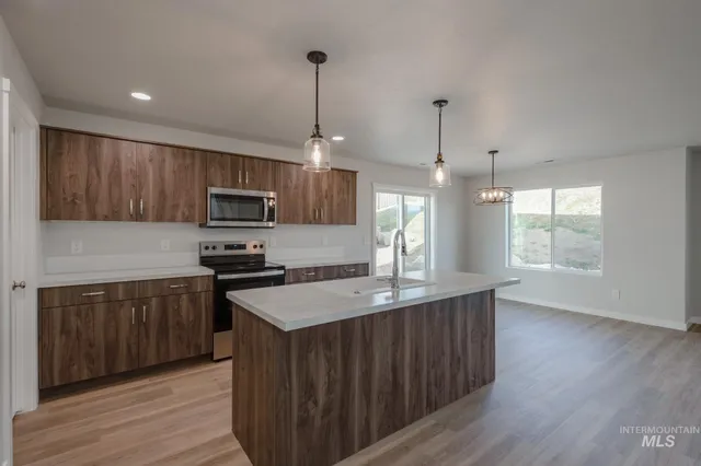 $405,990 | 234 Caribou Court, Horseshoe Bend, ID 83629