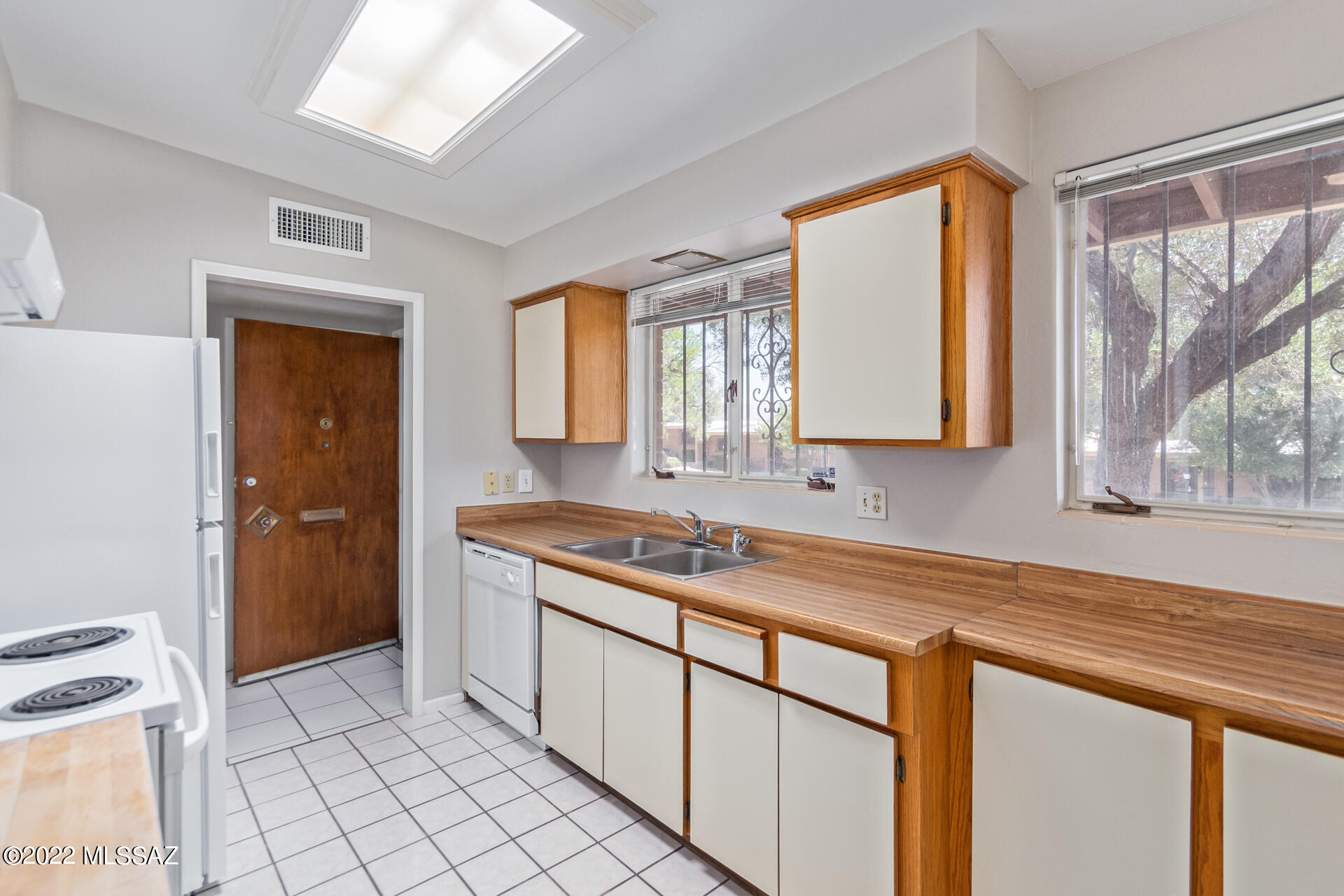 1922 West Anklam Road Tucson, AZ 85745 - Photo 8 of 20 Gallery Image 8
