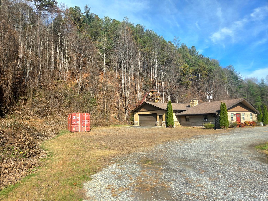 6785 Airport Road Andrews, NC 28901 - Photo 5 of 37