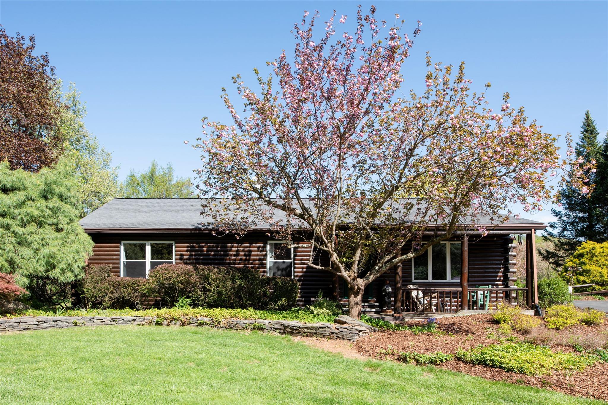 48 Vosburgh Road Red Hook, NY 12571 - Photo 1 of 1 Gallery Image 1