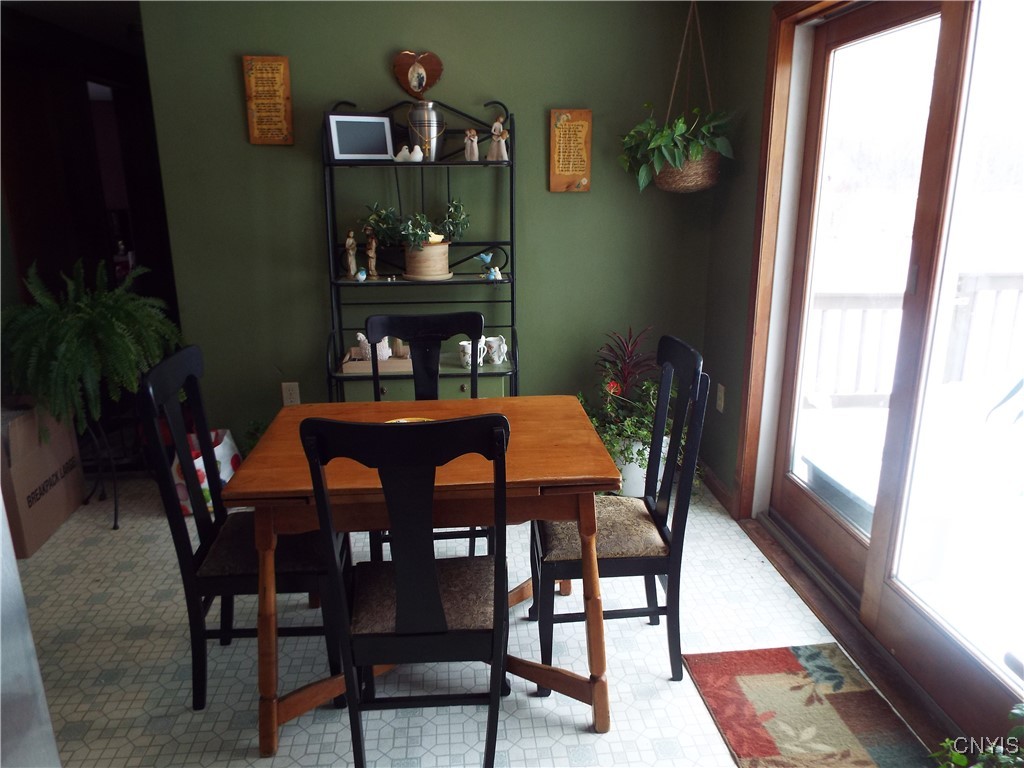 125 Getmac Avenue Lenox, NY 13032 - Photo 6 of 24