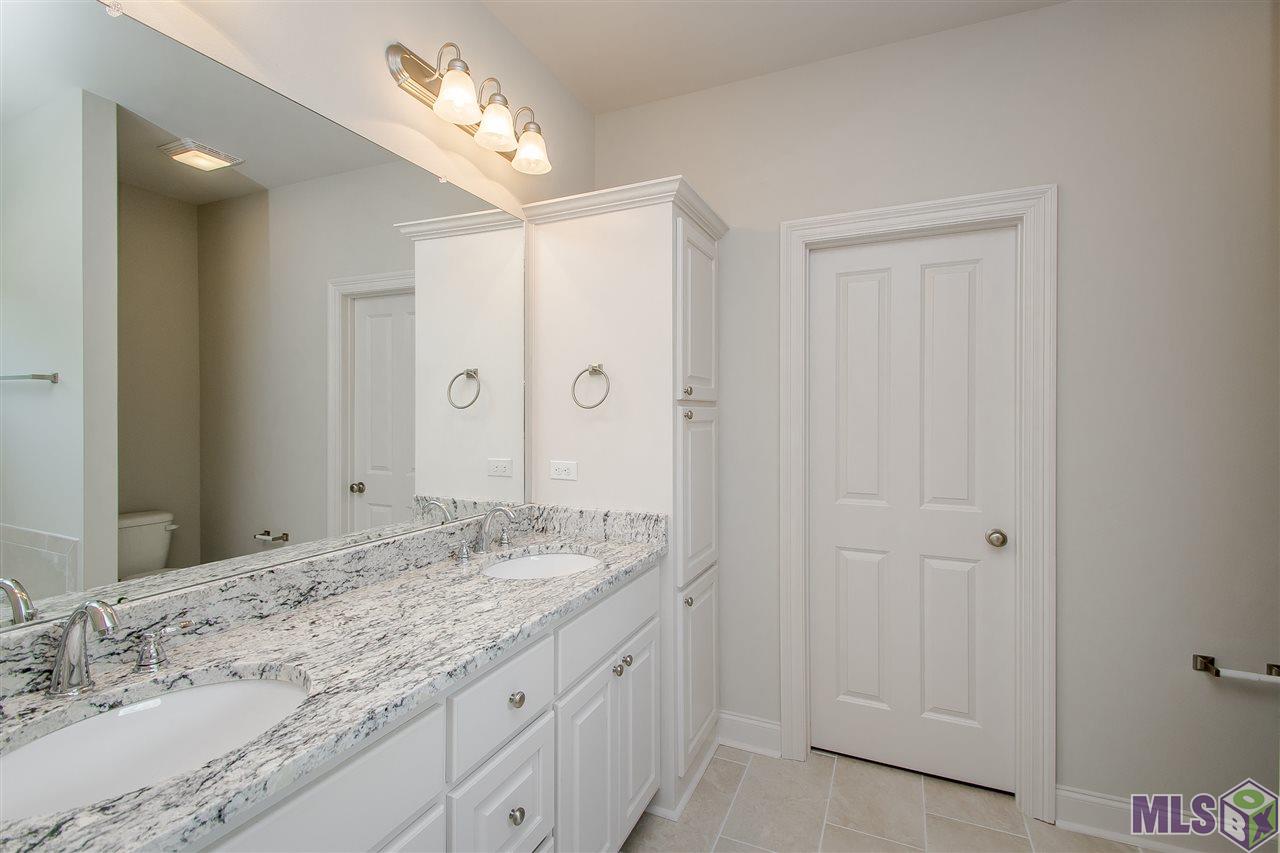 11542 Cottagecreek Road Baton Rouge, LA 70816 - Photo 13 of 34