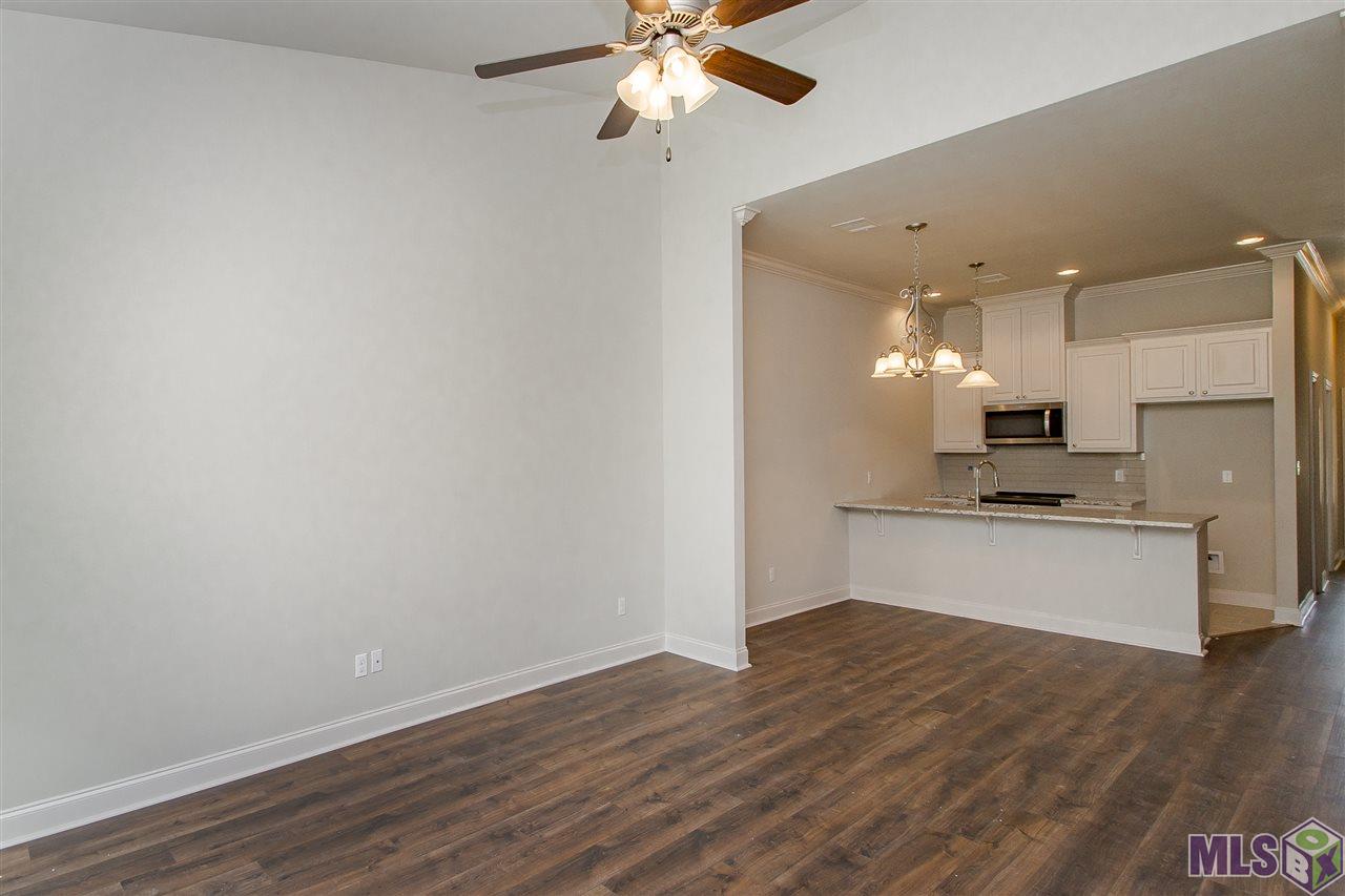 11542 Cottagecreek Road Baton Rouge, LA 70816 - Photo 4 of 34