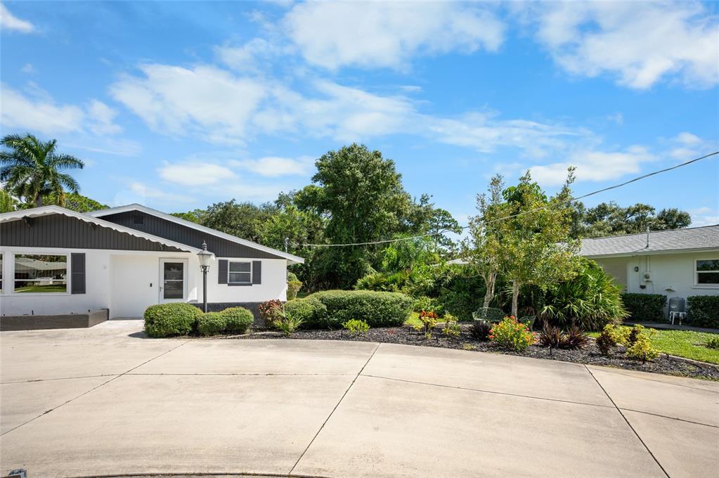 2111 Heasley Road Englewood, FL 34223 - Photo 49 of 63 Gallery Image 49