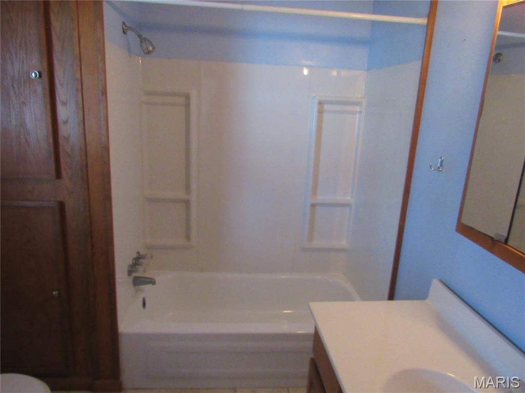 206 Fisher Sawyerville, IL 62085 - Photo 12 of 13
