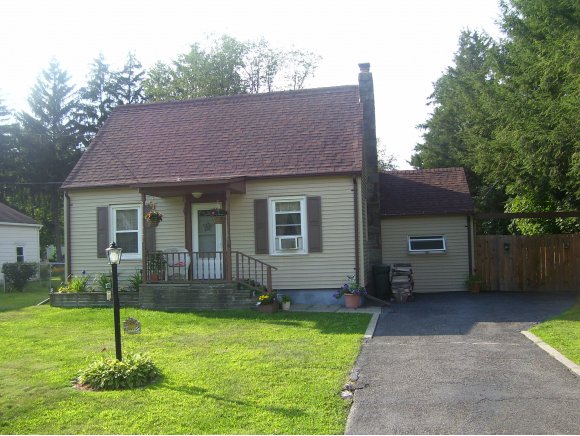 6 Roxbury Street Conklin, NY 13748 - Photo 1 of 10 Gallery Image 1