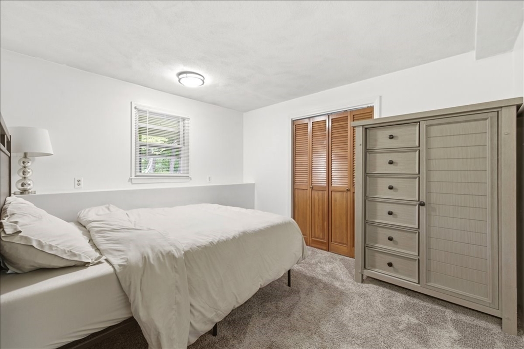 94 High Street Walpole, MA 02081 - Photo 25 of 42