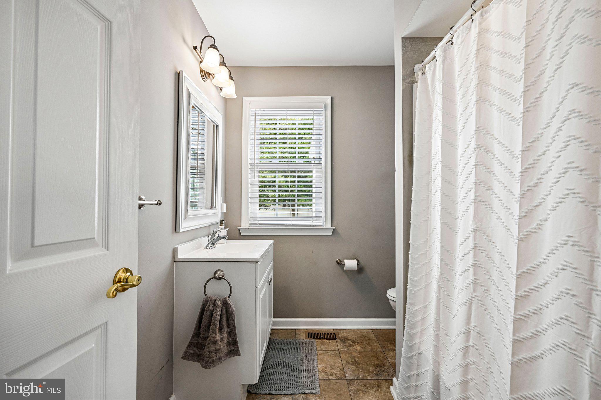 95 Shepherd Road Cherry Hill, NJ 08034 - Photo 21 of 30 Gallery Image 21