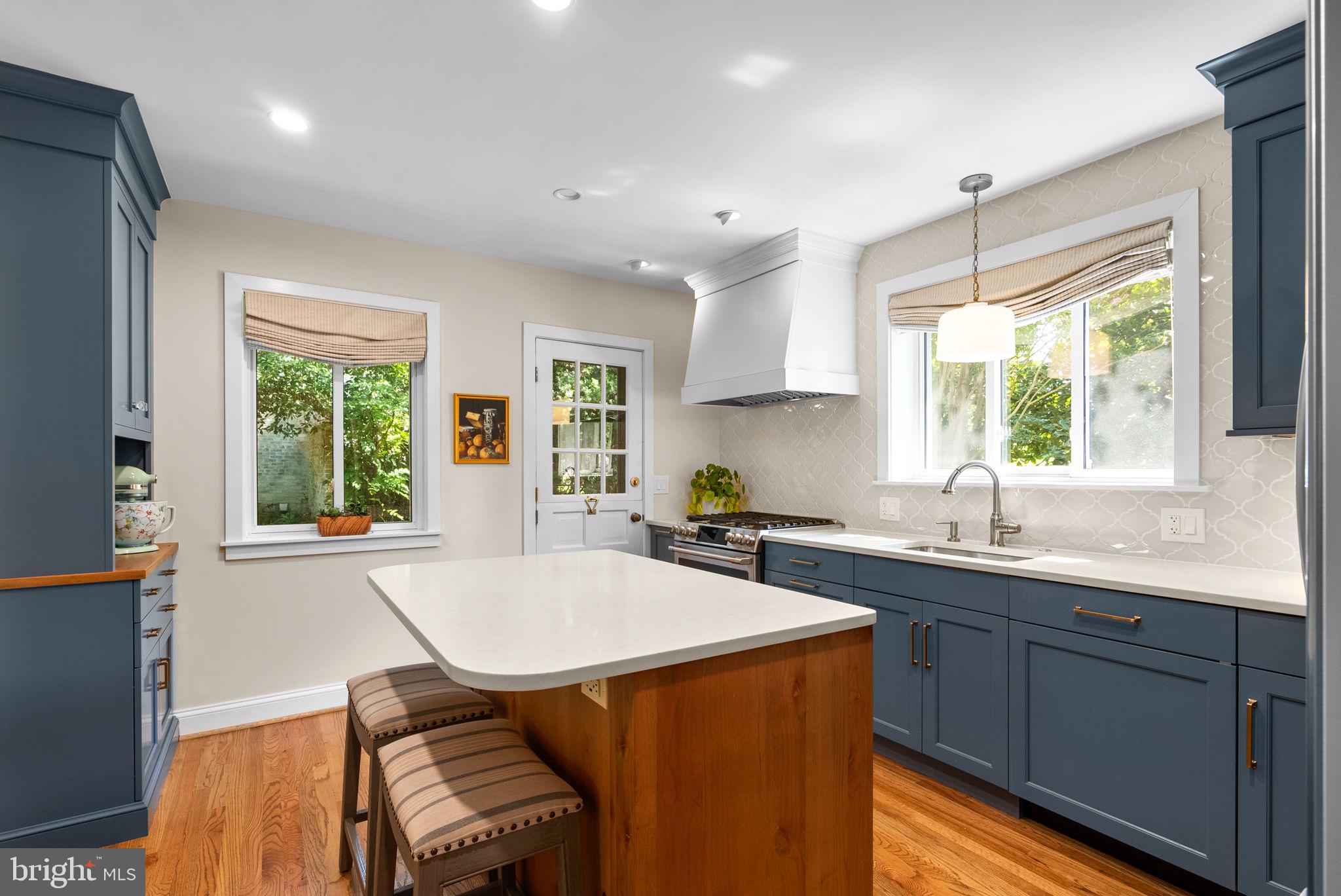 9300 Harvey Road Silver Spring, MD 20910 - Photo 20 of 55