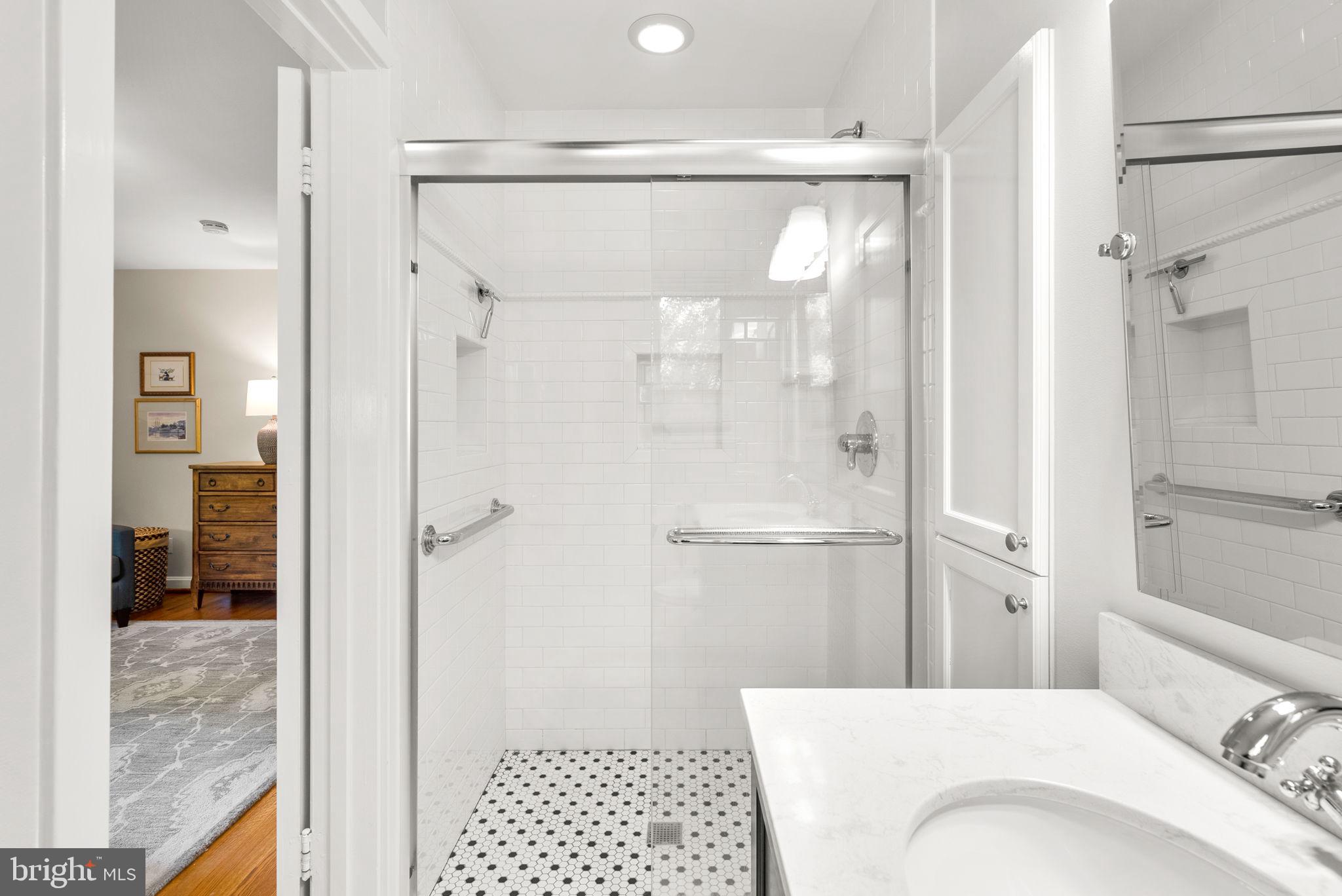 9300 Harvey Road Silver Spring, MD 20910 - Photo 36 of 55