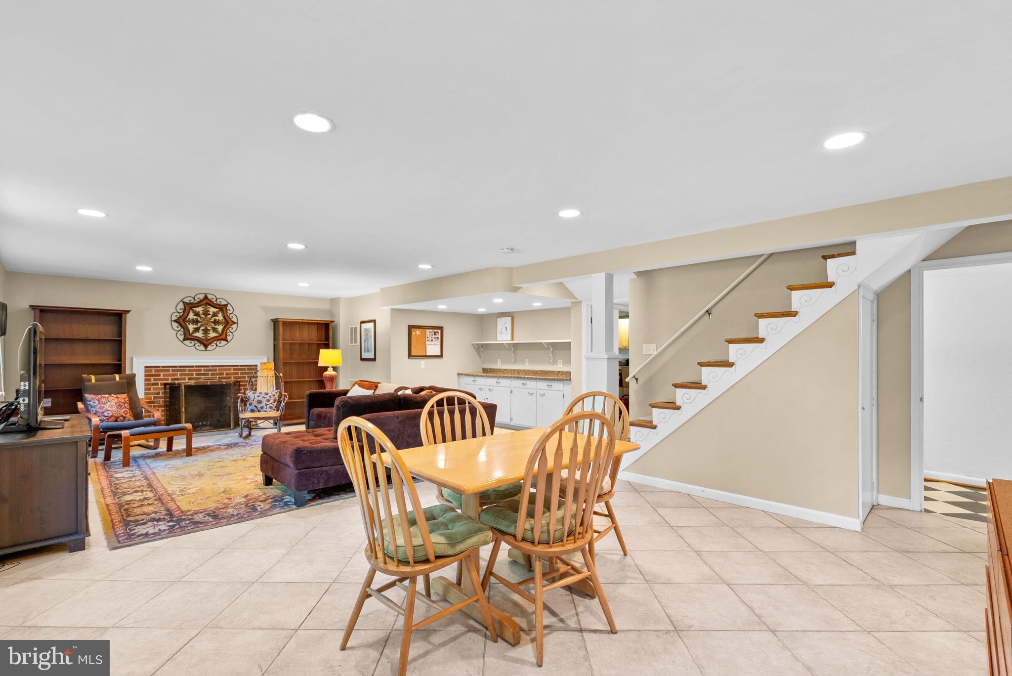 9300 Harvey Road Silver Spring, MD 20910 - Photo 40 of 55