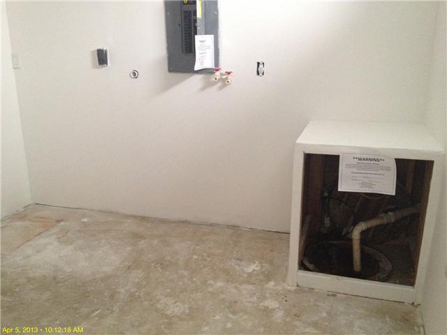 3015 Briar Ridge Road Columbus, OH 43232 - Photo 12 of 23 Gallery Image 12