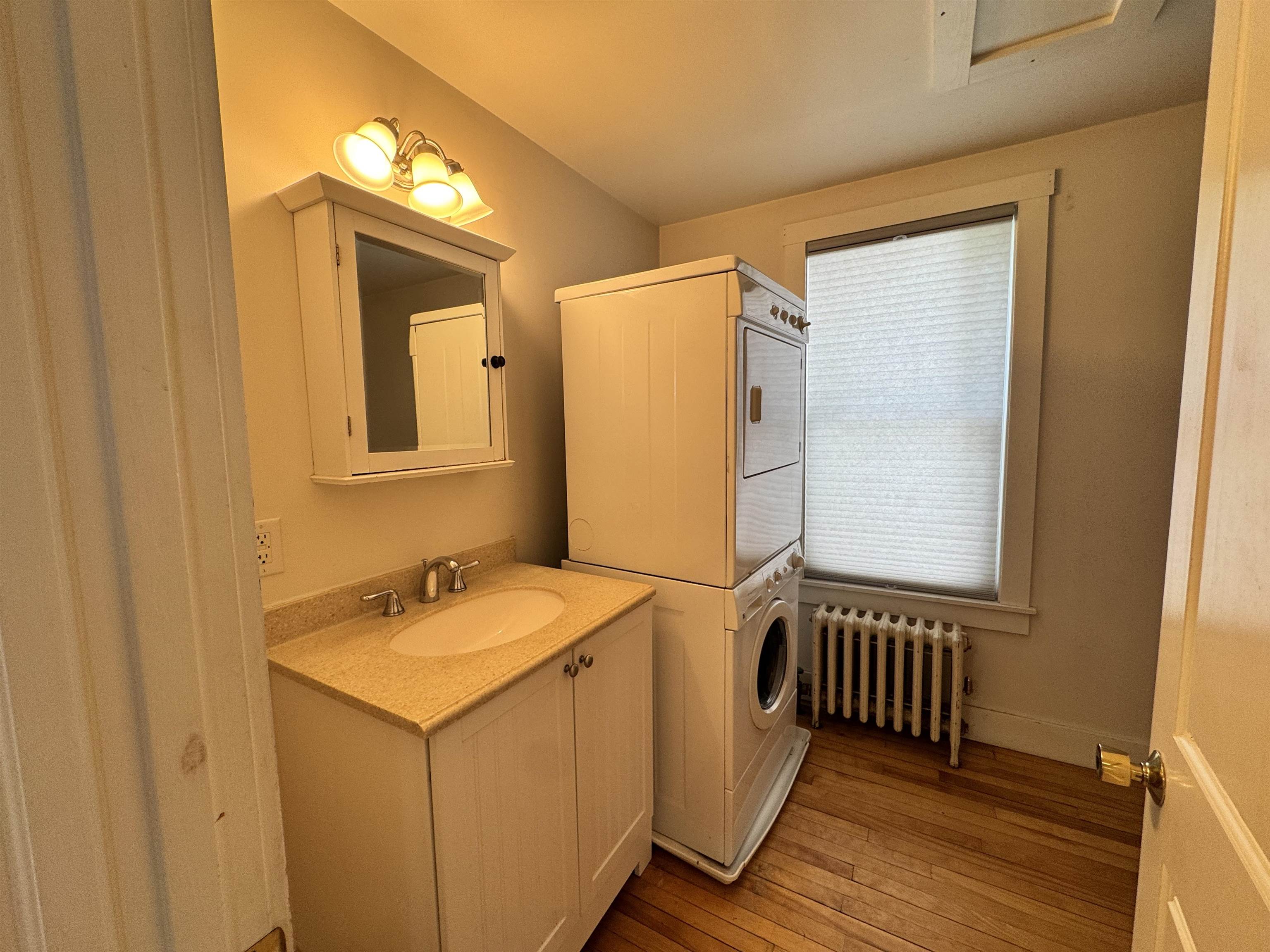 90 Centre Street Concord, NH 03301 - Photo 12 of 33
