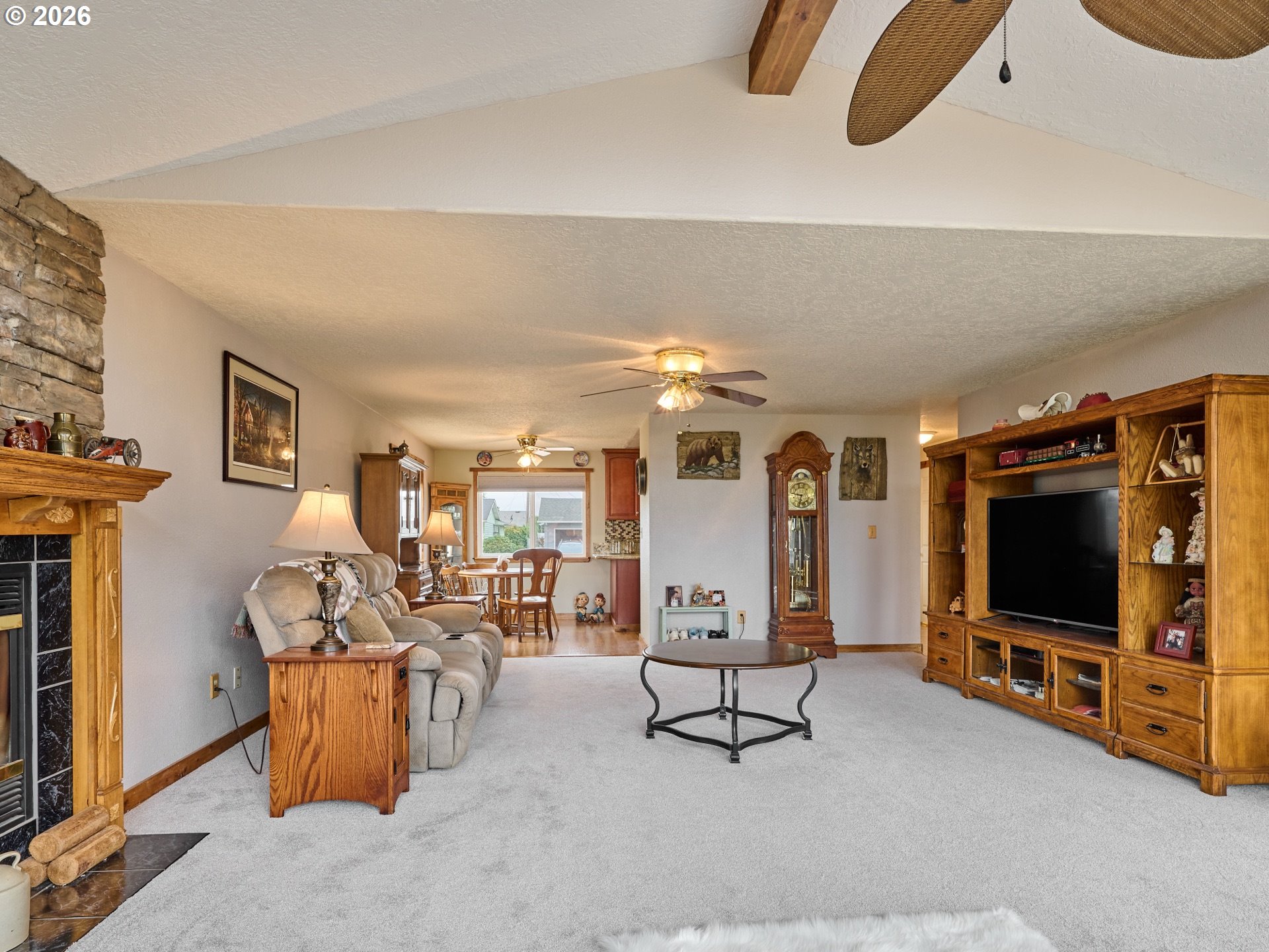 1090 Randolph Road Woodburn, OR 97071 - Photo 10 of 43 Gallery Image 10