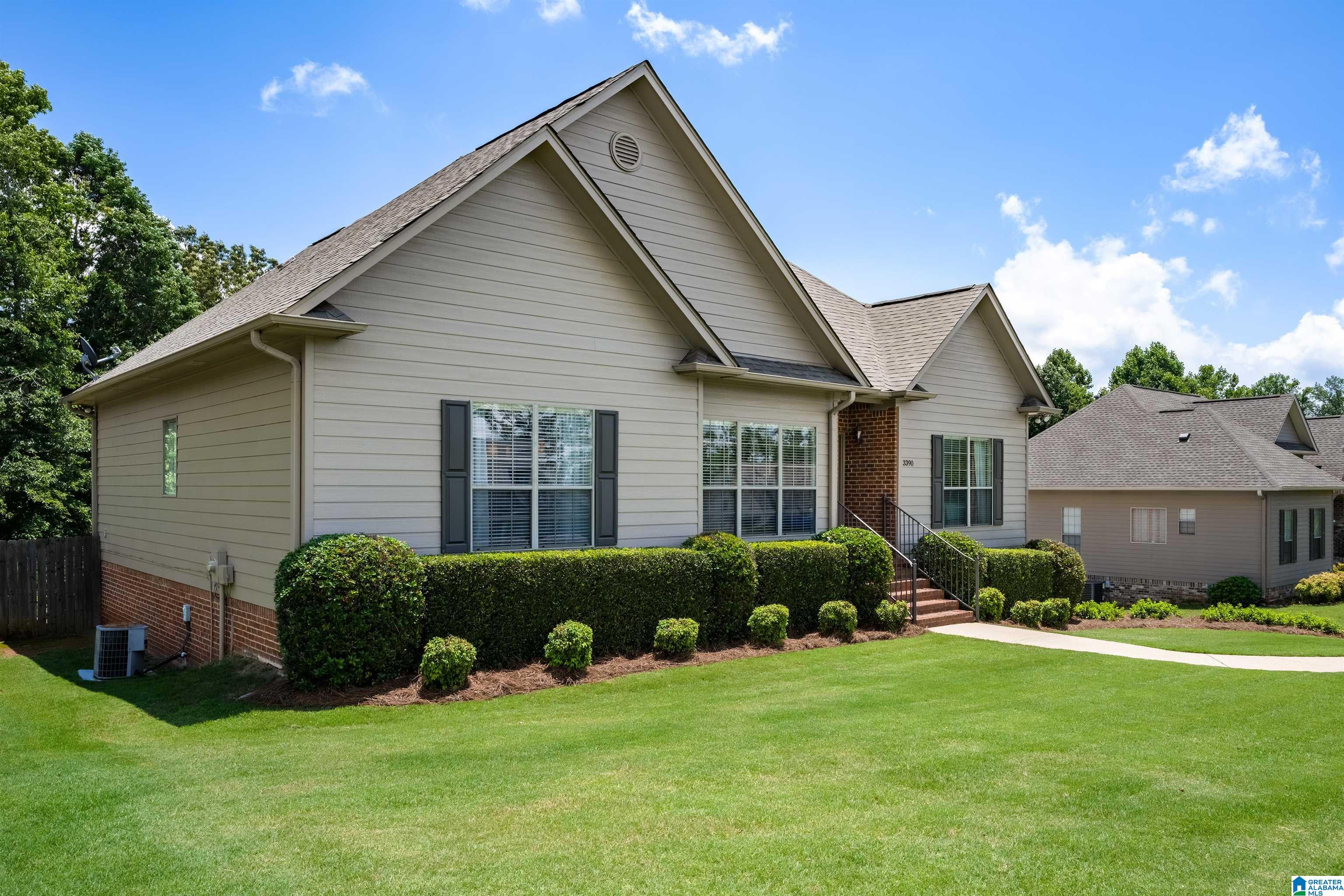 3390 Smith Sims Road Trussville, AL 35173 - Photo 3 of 33
