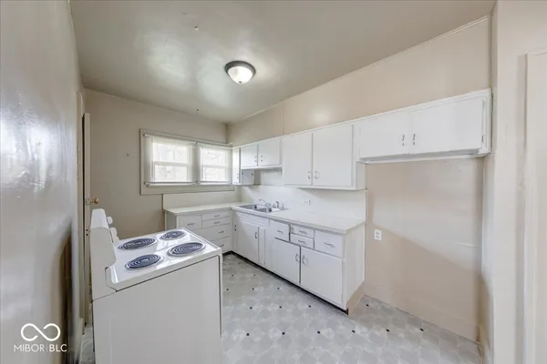 $127,000 | 1205 West 32nd Street, Indianapolis, IN 46208