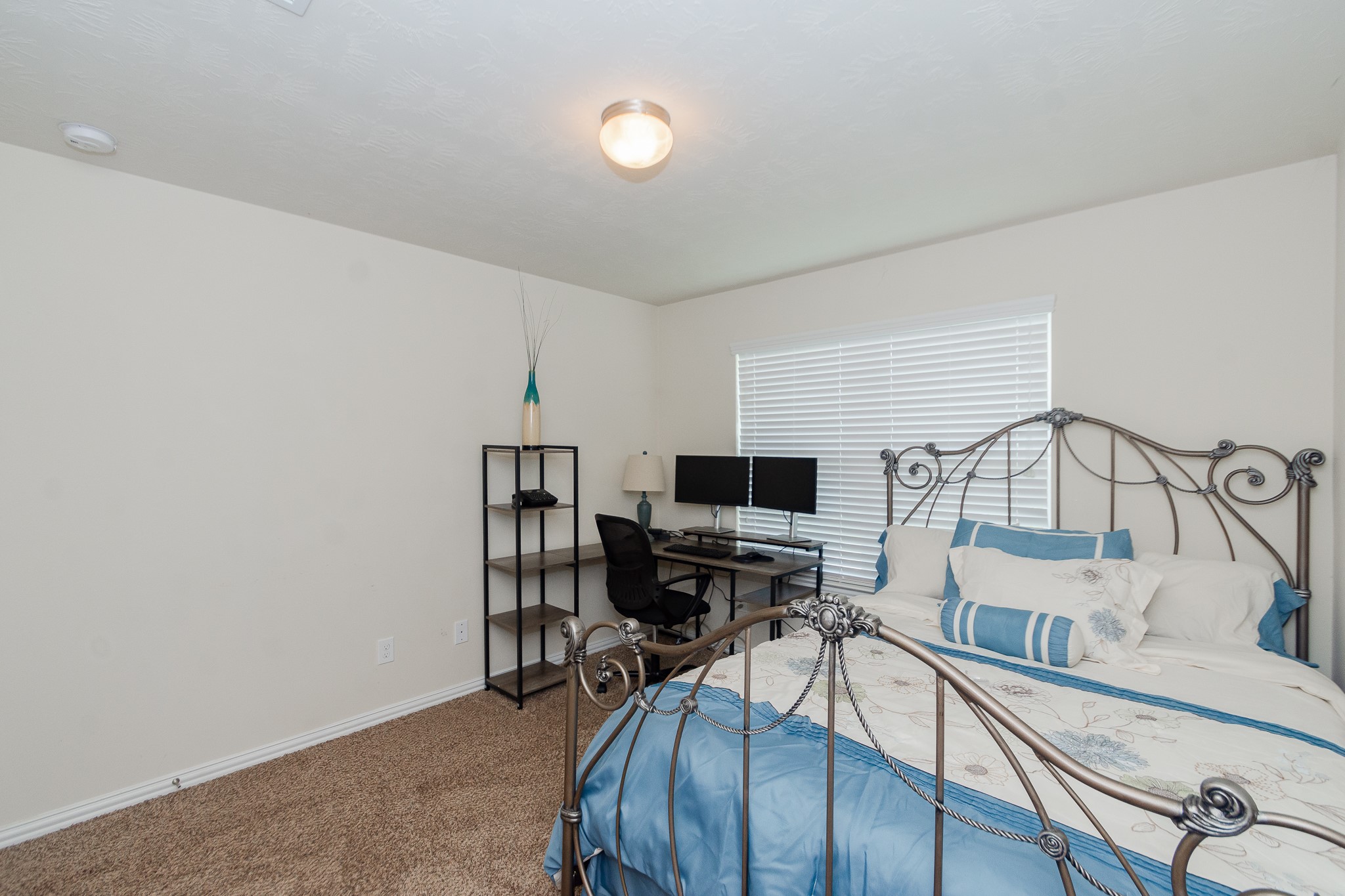 4907 Applewood Crest Lane Rosharon, TX 77583 - Photo 32 of 36 a view of a workspace with furniture and a fireplace