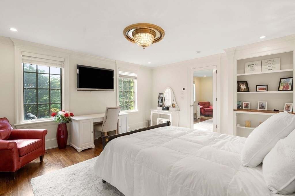 24 Green Hill Road Brookline, MA 02445 - Photo 18 of 25 Gallery Image 18