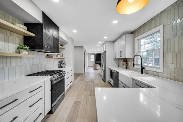 $525,000 | 38-1 North 600 West, Valparaiso, IN 46385