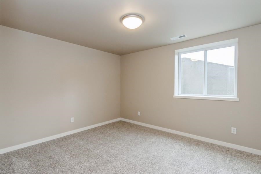 802 High Rdg Trail Solon, IA 52333 - Photo 28 of 33 Gallery Image 28