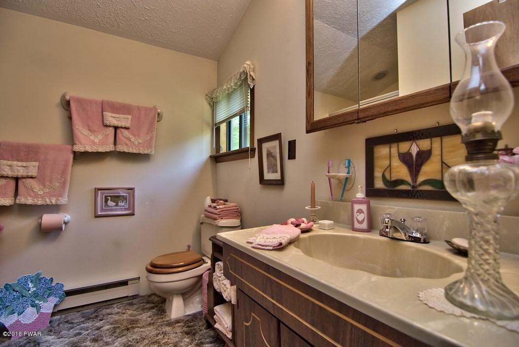1616 Ridgeview Drive Lake Ariel, PA 18436 - Photo 29 of 102