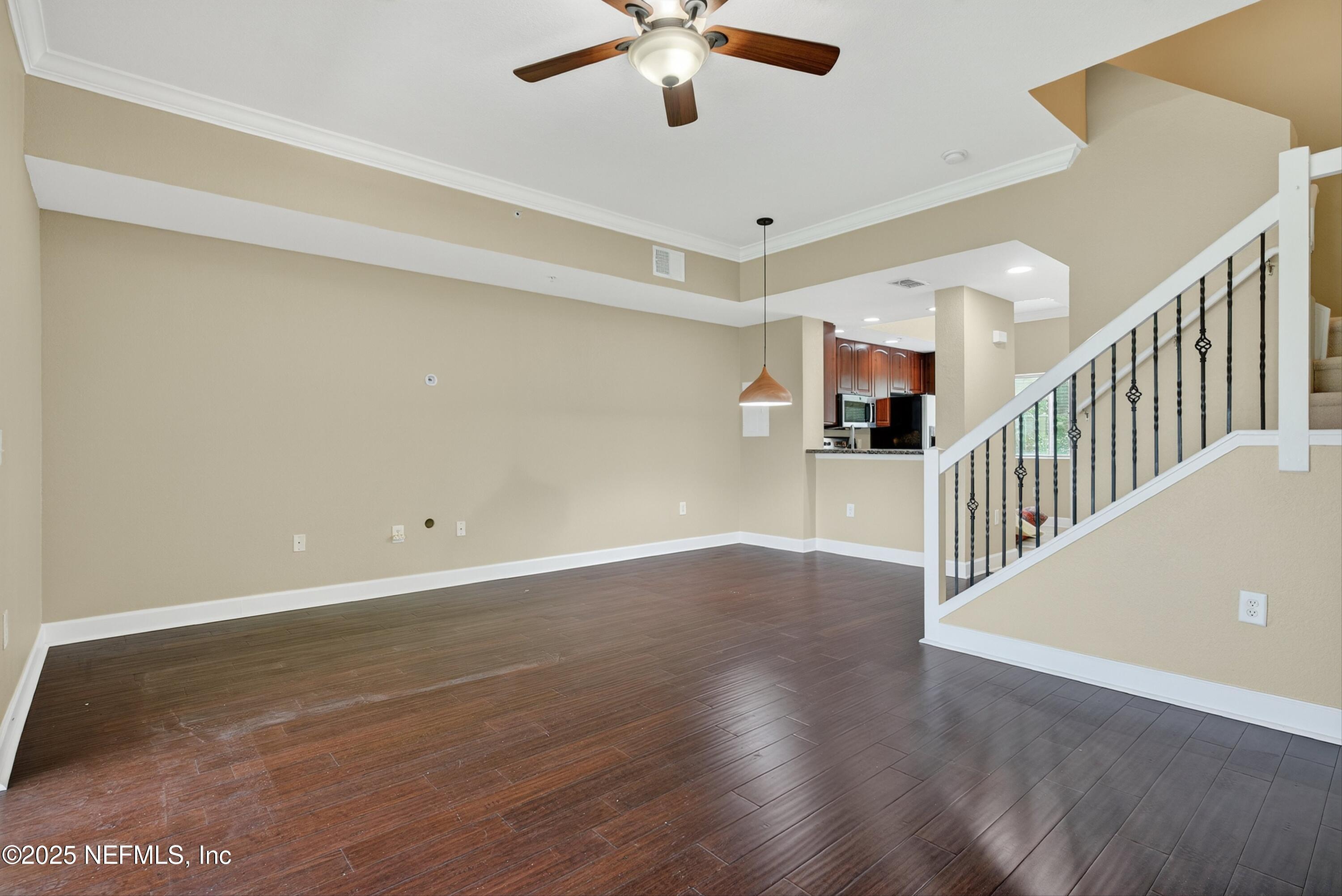 9745 Touchton Road, Unit 1625 Jacksonville, FL 32246 - Photo 17 of 69 Living Room
