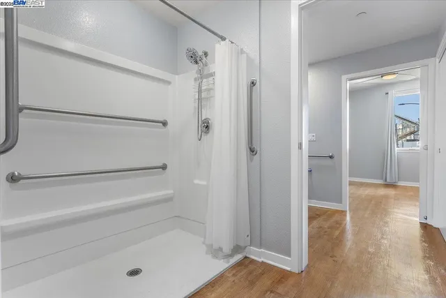 a bathroom with a tub