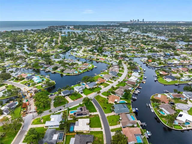 $449,000 | 5207 Denver Street Northeast, St. Petersburg, FL 33703