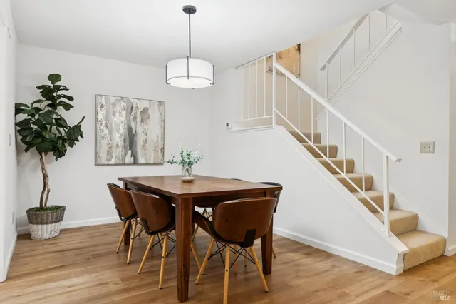 $825,000 | 4 Hummingbird Way, Novato, CA 94949