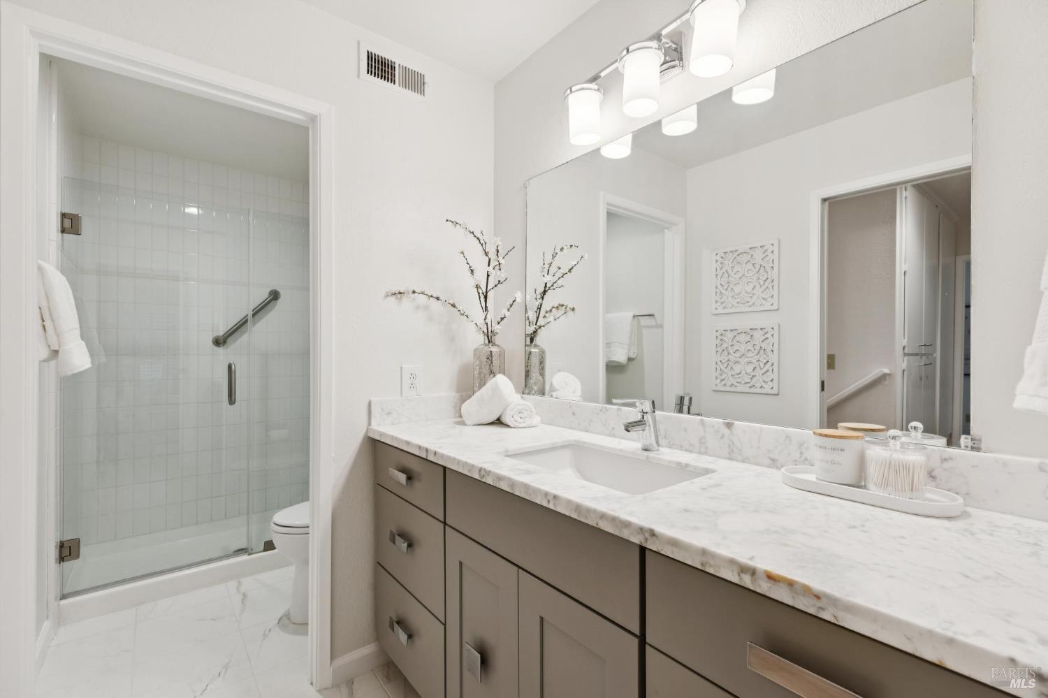 4 Hummingbird Way Novato, CA 94949 - Photo 32 of 43