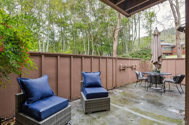 $825,000 | 4 Hummingbird Way, Novato, CA 94949