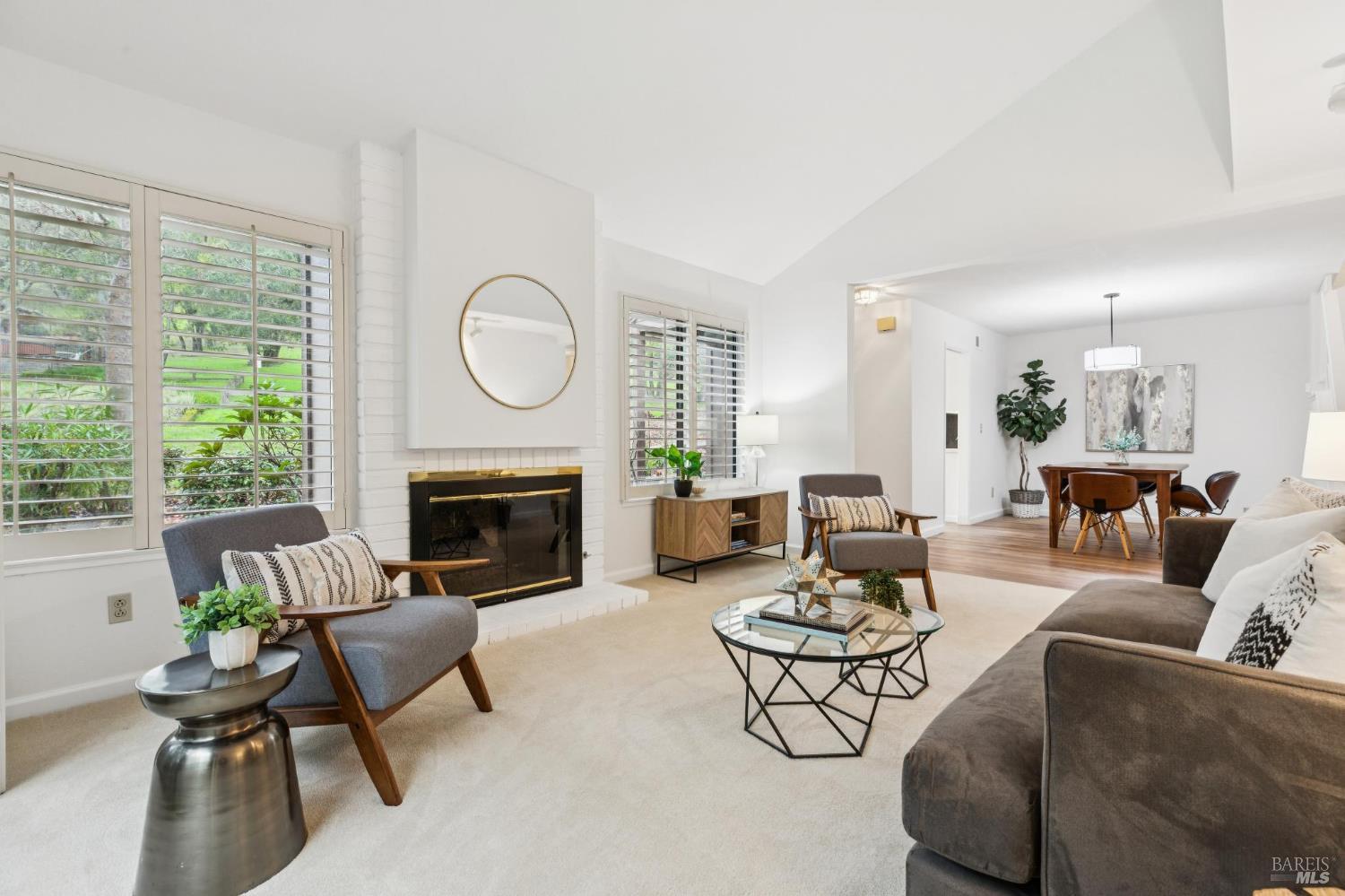 4 Hummingbird Way Novato, CA 94949 - Photo 9 of 43