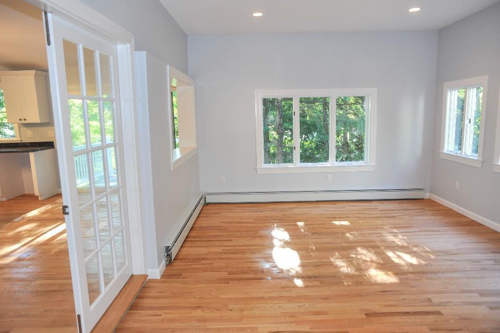 19 Brook Road Falmouth, ME 04105 - Photo 3 of 15 Photo