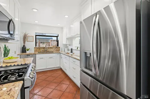 $1,090,000 | 145 Irwin Street, San Rafael, CA 94901