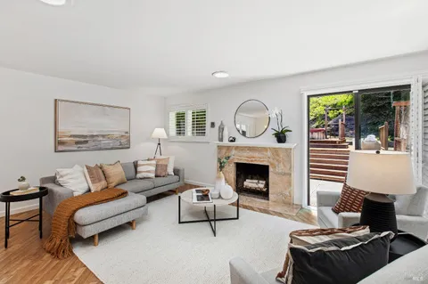 $1,090,000 | 145 Irwin Street, San Rafael, CA 94901