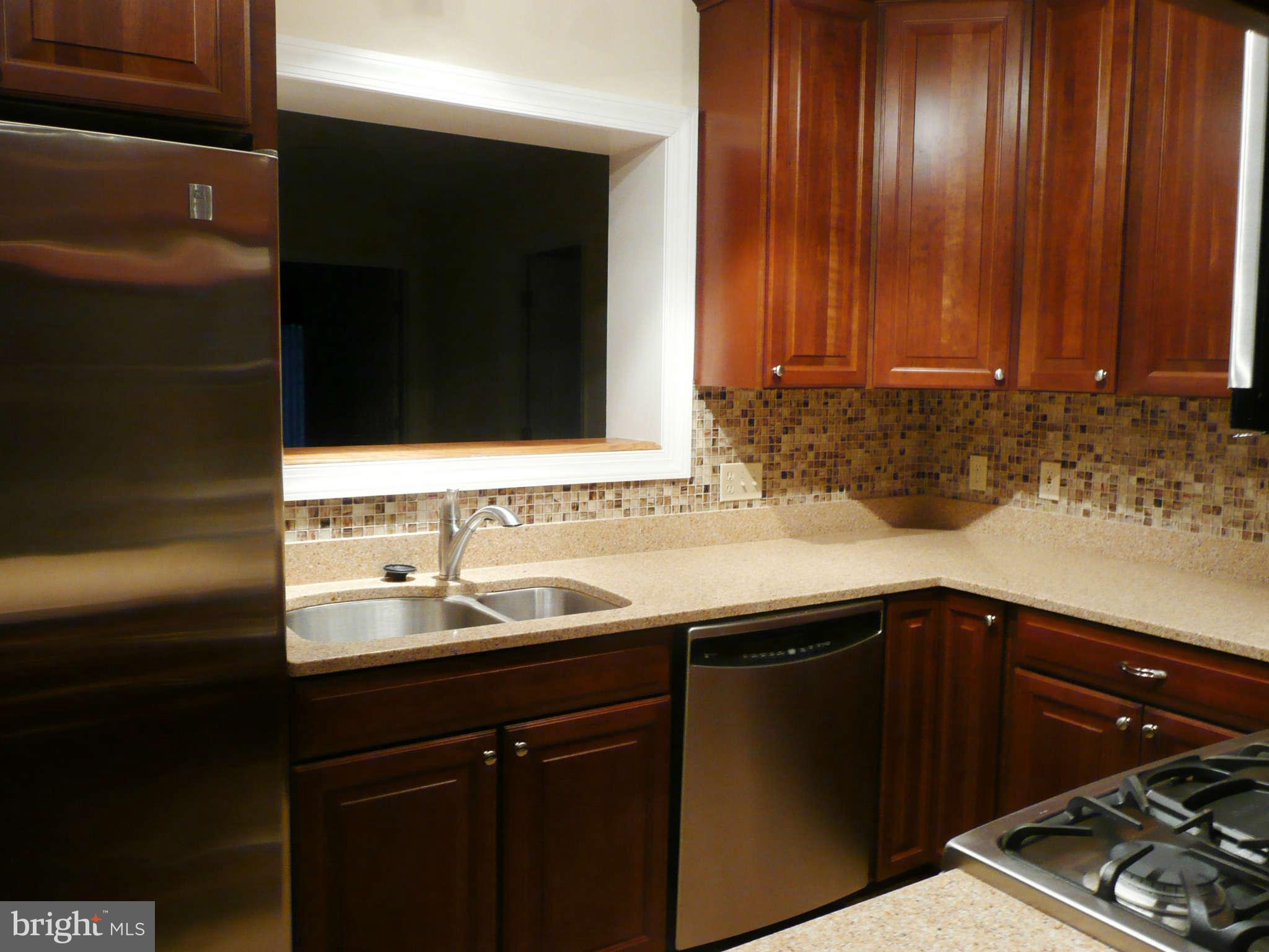 5426 Enid Place Alexandria, VA 22312 - Photo 7 of 16 Kitchen