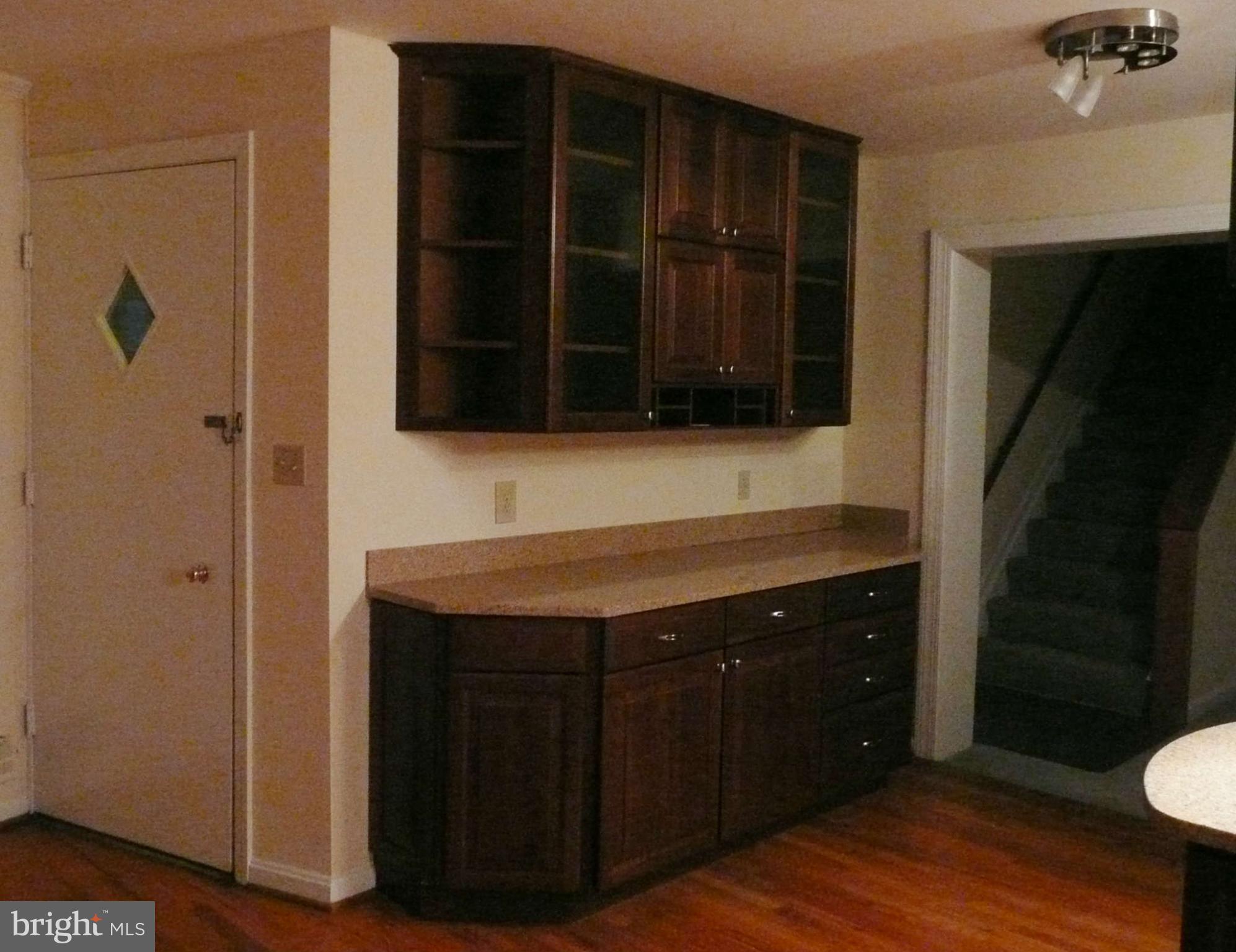 5426 Enid Place Alexandria, VA 22312 - Photo 8 of 16 Kitchen