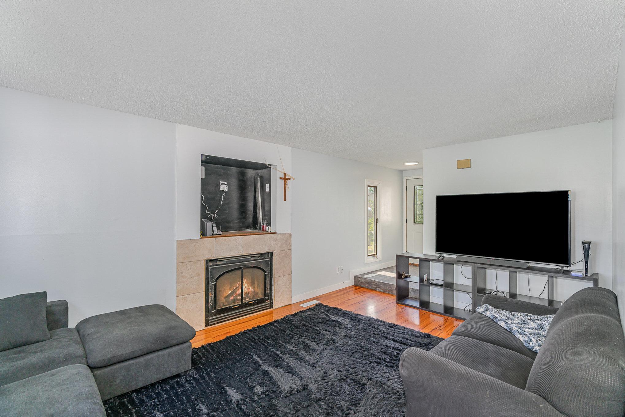 4510 Slater Road Eagan, MN 55122 - Photo 4 of 25 Gallery Image 4